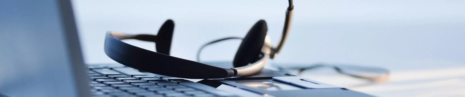 ติดต่อเรา